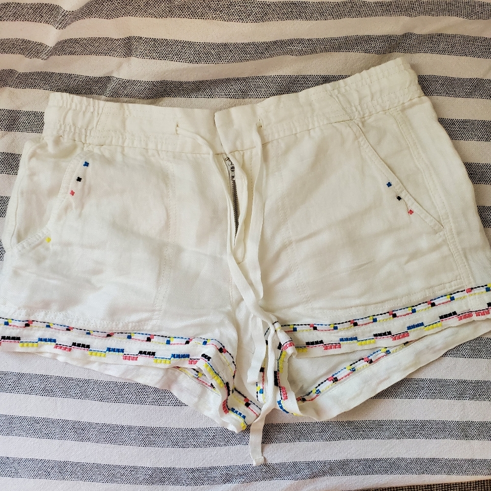 Lou & Grey Linen Blend Embroidered Shorts